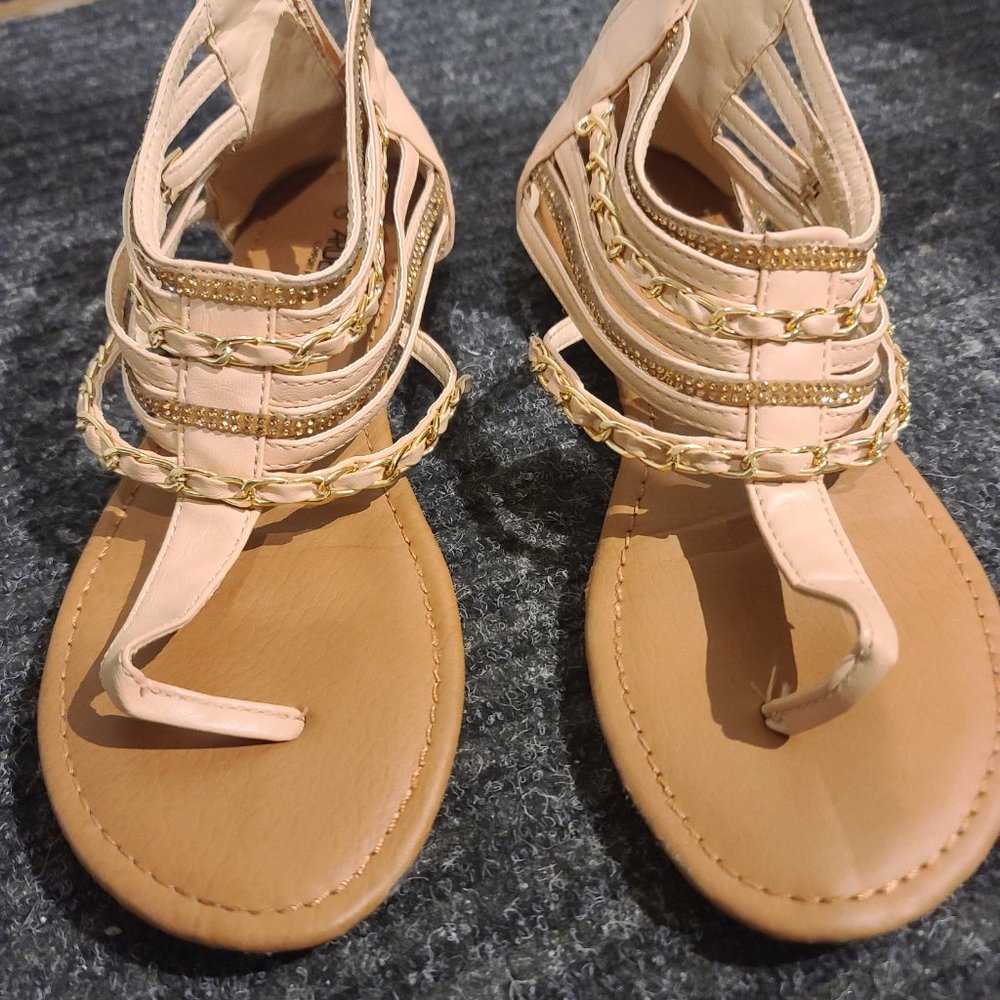 NEW Sandals - Picture 5 of 6